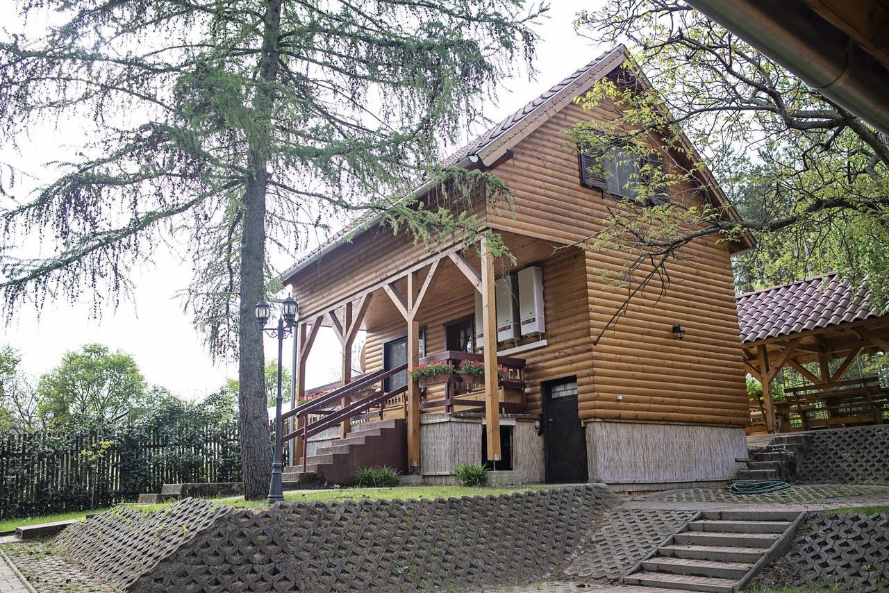 Paripa Csarda Bed & Breakfast Debrecen Eksteriør bilde